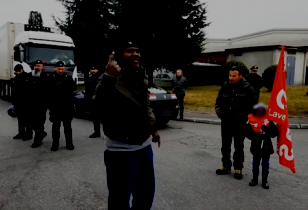 Until victory Picket at Levoni plant in Modena